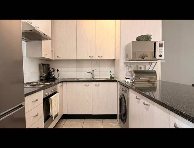 2 BEDROOM PROPERTY TO RENT IN MILL HILL EXT 2